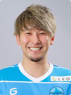室田 祐希